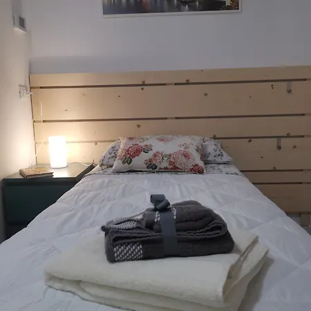 アパート Urban バッサーノ・デル・グラッパ